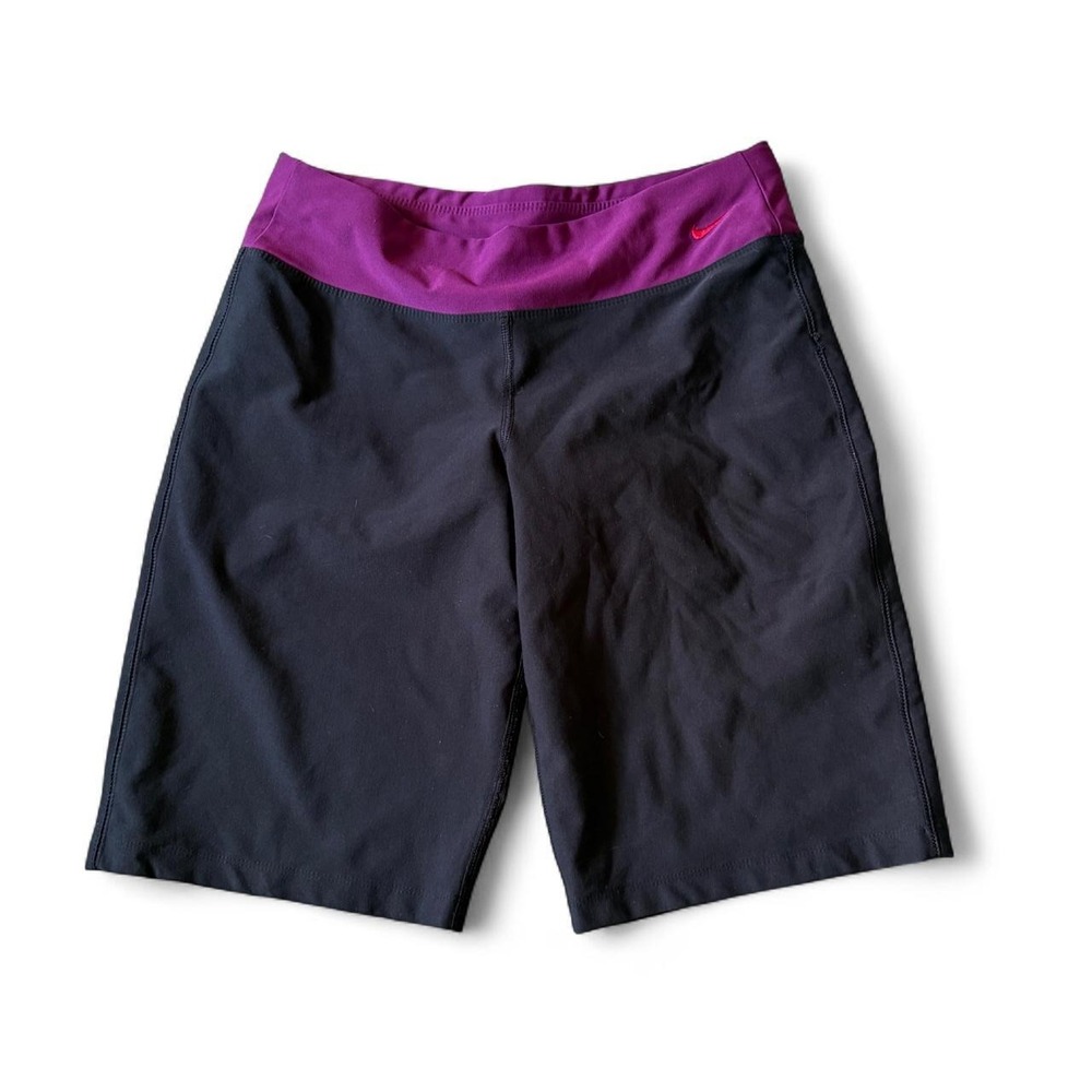 Nike bremuda capri shorts Medium purple and black Y2K